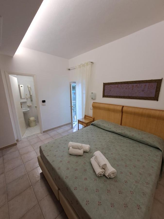 Le Roccette Mare Beach Hotel & Restaurant Tropea Exteriör bild