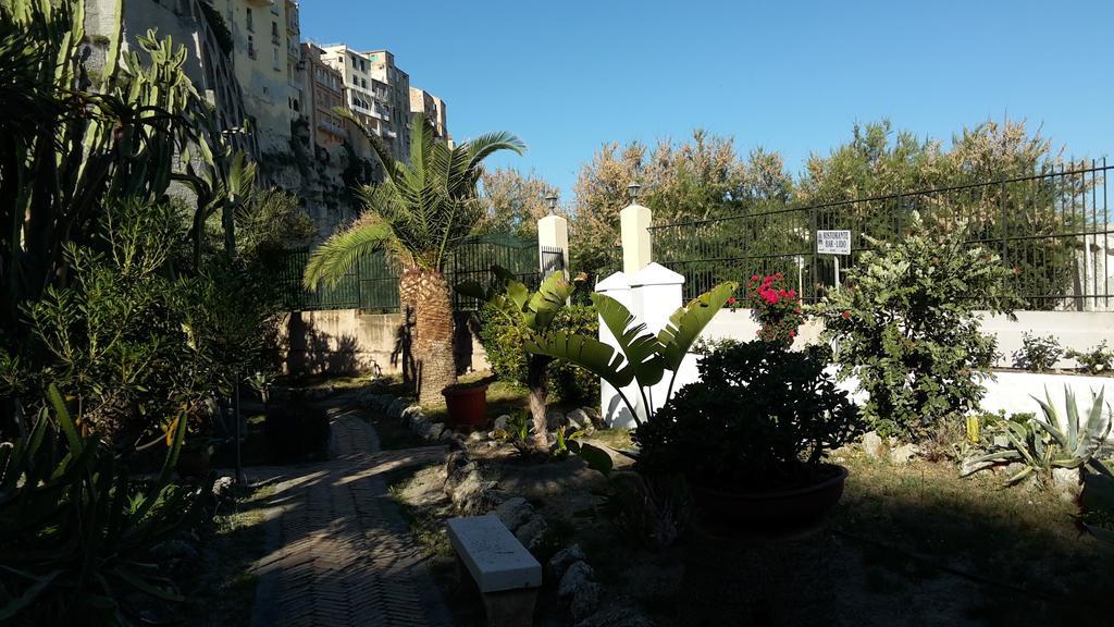 Le Roccette Mare Beach Hotel & Restaurant Tropea Exteriör bild