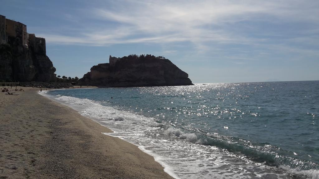 Le Roccette Mare Beach Hotel & Restaurant Tropea Exteriör bild